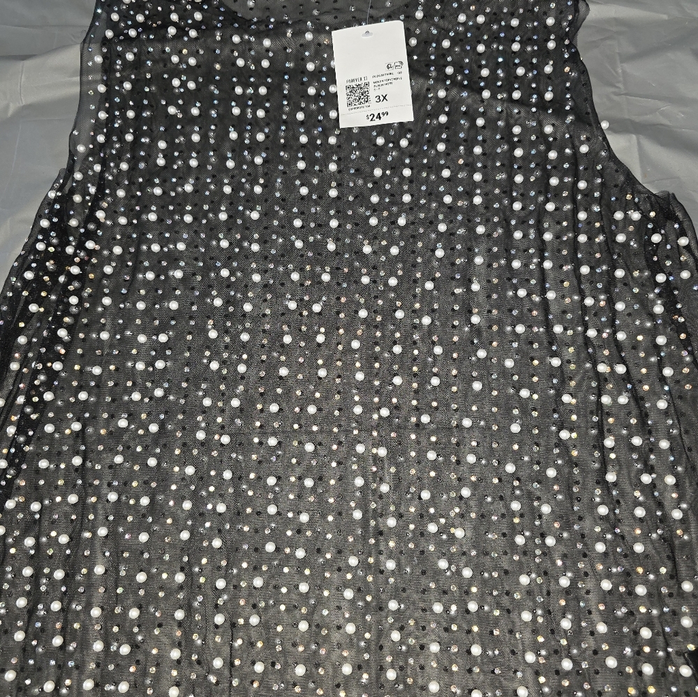 Forever 21 Black and White Beaded Camisole